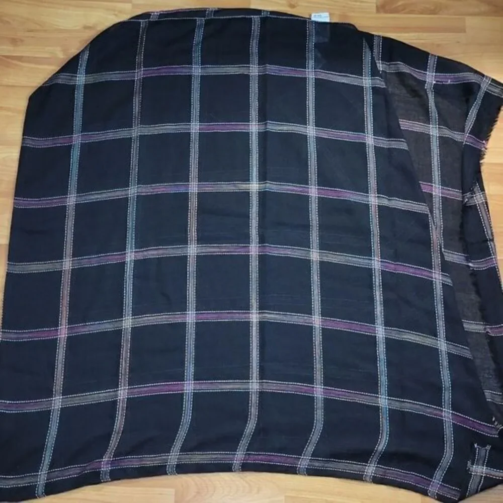 Christopher and Banks Scarf. NEW! ON SALE!‎